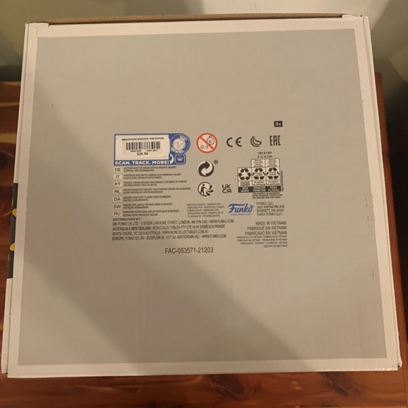 Funko Maleficent as Dragon (Jumbo) - Picture 6 of 6